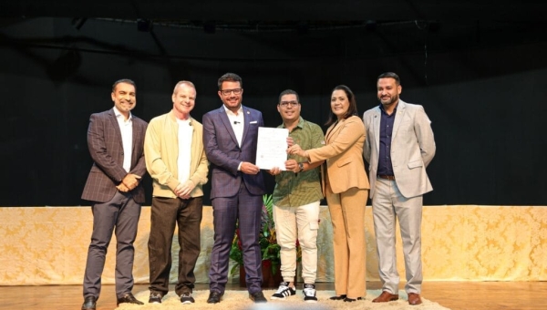 Governo do Acre empossa 713 professores do maior concurso da história da educação: “Estamos conseguindo transformar esses sonhos em realidade”